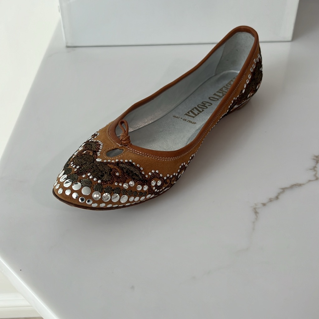 Ag Alberto Gozzi Embroidered Ballet Flats. 37